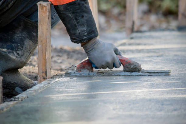 Best Driveway Concrete Repair  in Fenton, MO